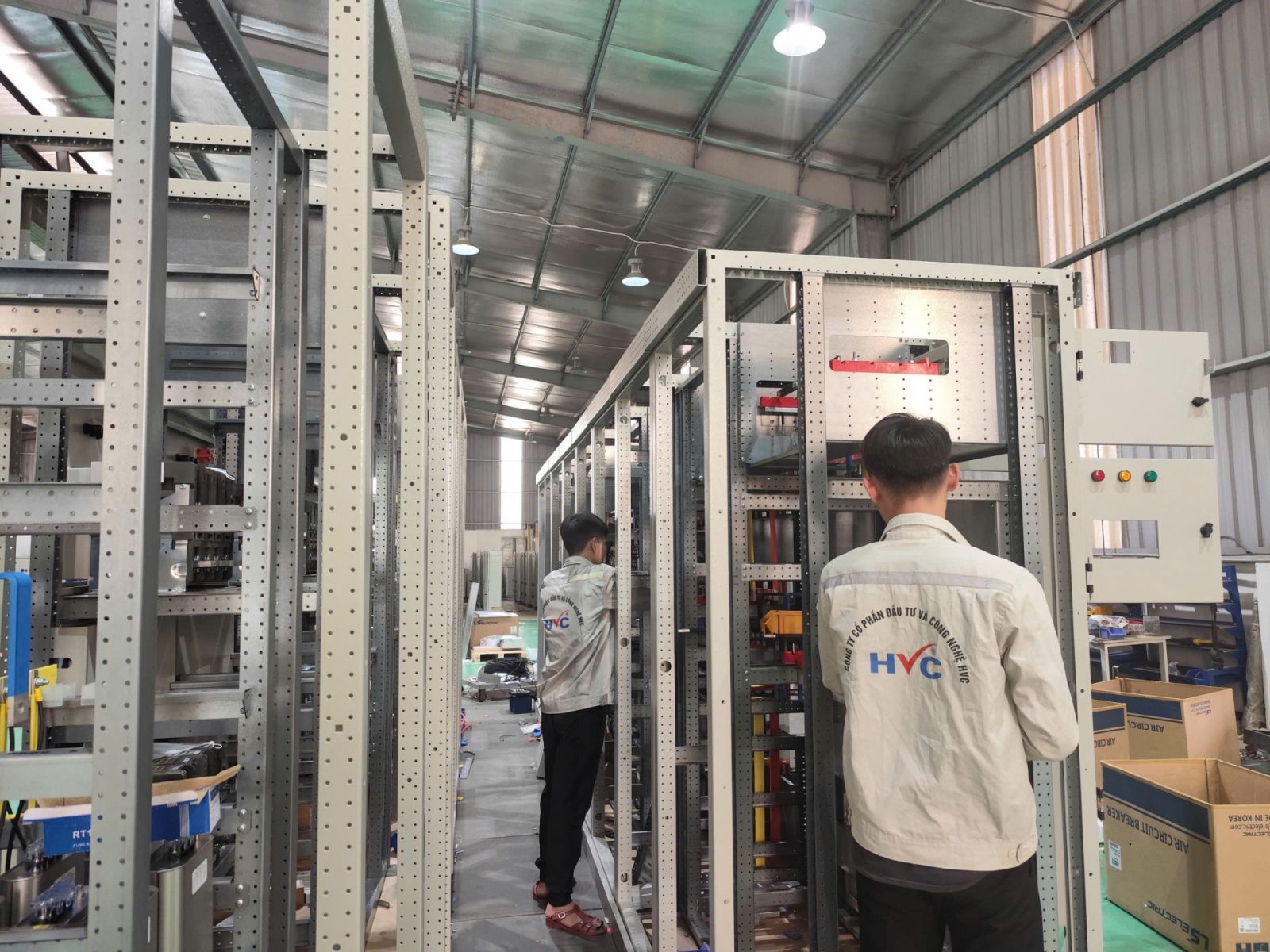 bảo dưỡng tủ điện hạ thế 