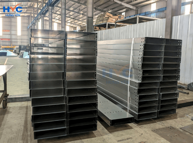 Thang máng cáp sản xuất tại nhà máy HVC Hưng Yên với quy trình khép kín, đảm bảo tiêu chuẩn đầu ra