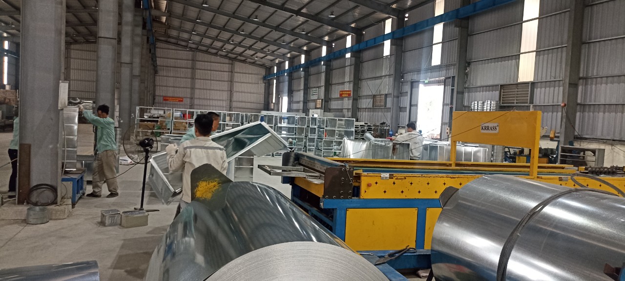 máy sản xuất ống gió
